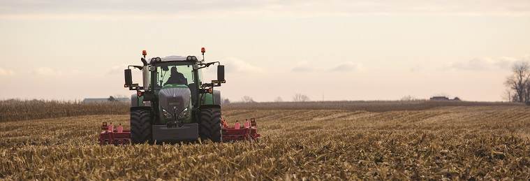 Fendt-900-header